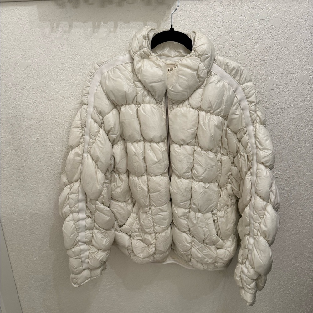 Free People Movement Scrunchy Glossy Pippa Packable Puffer | Cream | Large